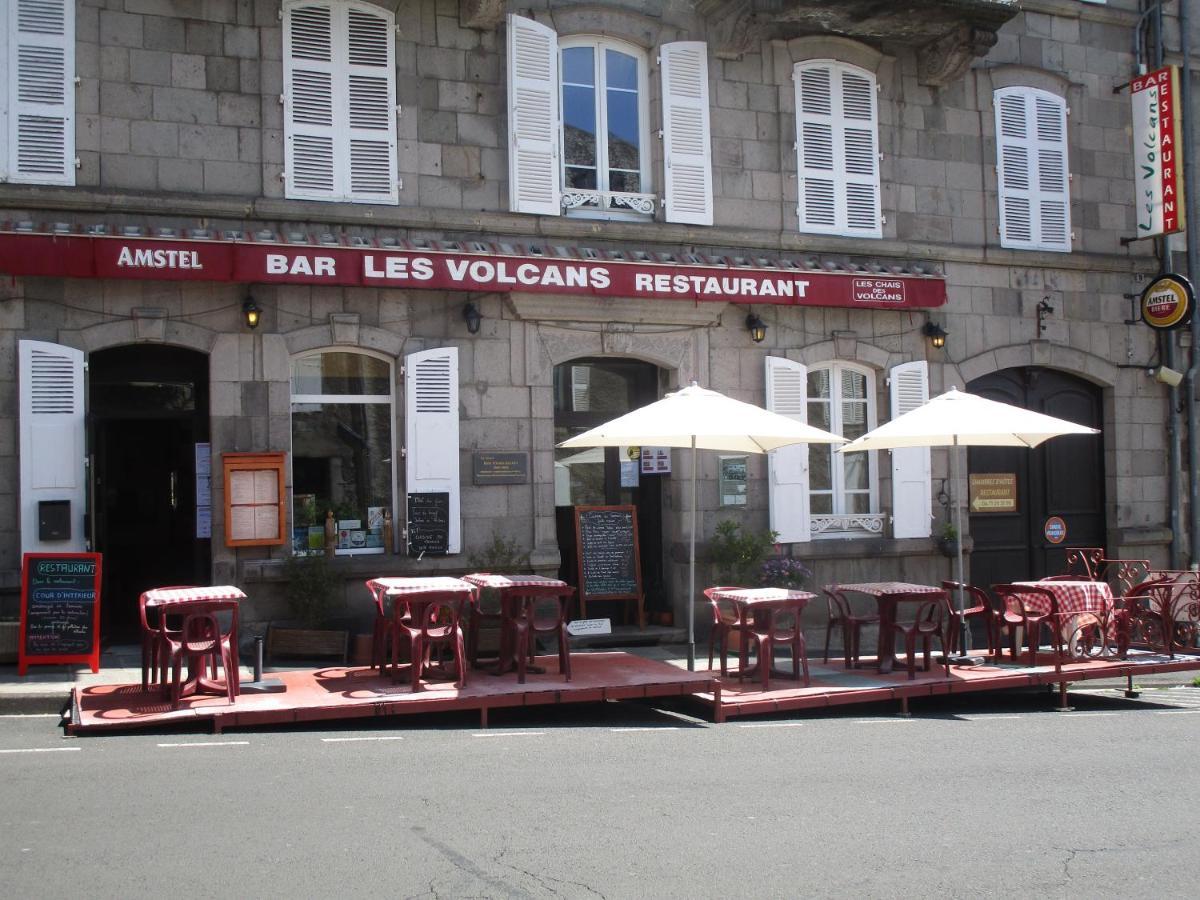 Auberge Les Volcans Мюра Екстер'єр фото